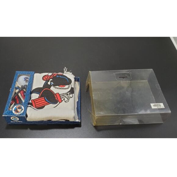 Vintage Sea World Shamu Golf Gift Set - Never Used! - Picture 1 of 6